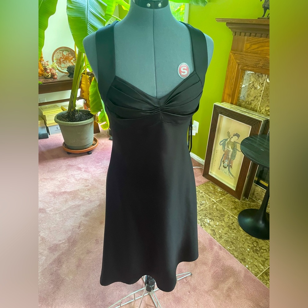 Calvin Klein Size 6 Midi dress